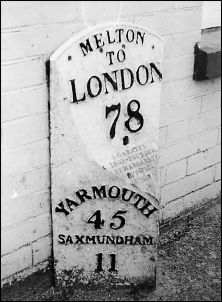 detail of milepost at TM282585Photo: D Hamilton, 1983~1987