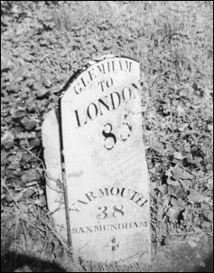 detail of milepost at TM342587Photo: D Hamilton, 1983~1987