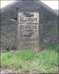 detail of Dumbarton milestone at NS419743