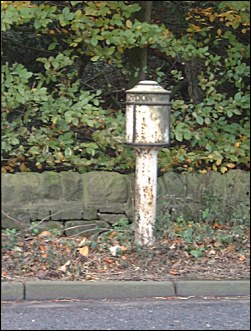 detail of Baslow milepost at SK261723