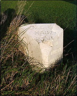 detail of A149 milestone at TG404197