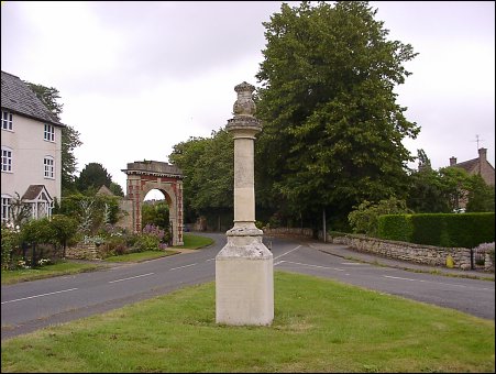 detail of Beckford obelisk at SO975357